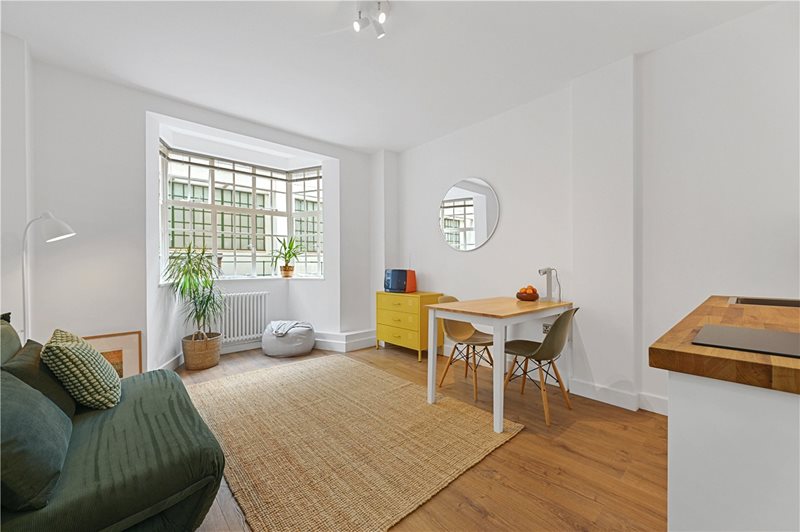 Woburn Place, London, WC1H