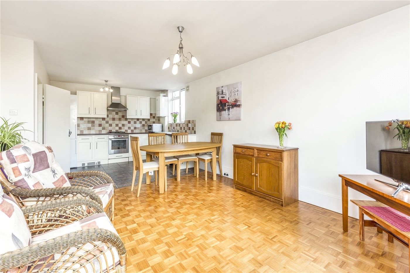 2 bedroom property for sale in Keswick Heights, Keswick Road, London