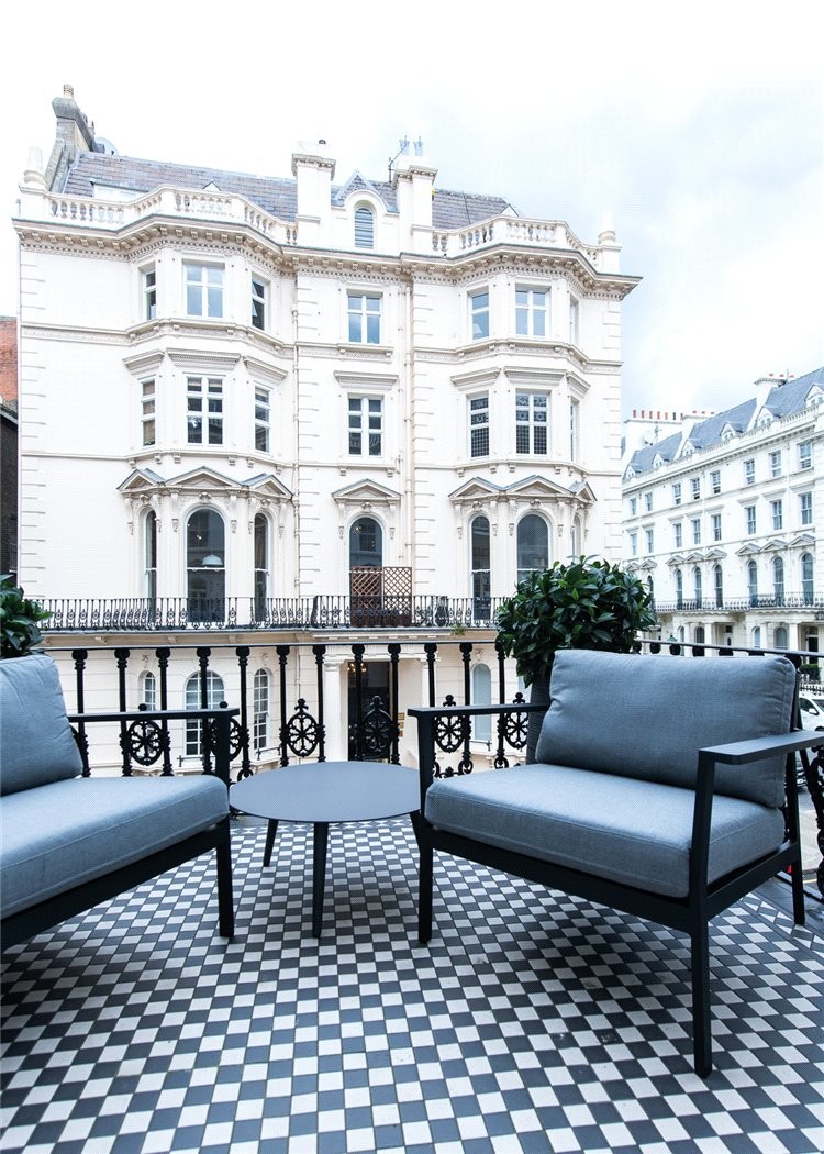 Prince Of Wales Terrace, Kensington, London, W8