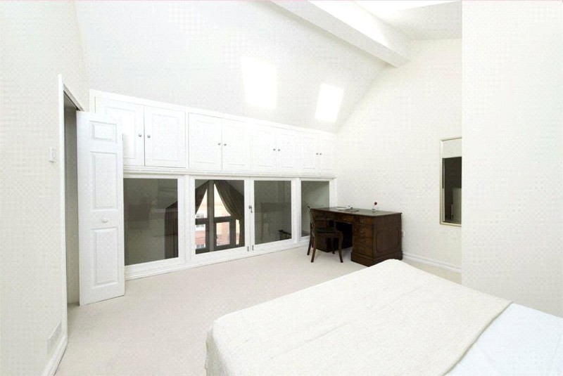Dawes Road, London, SW6