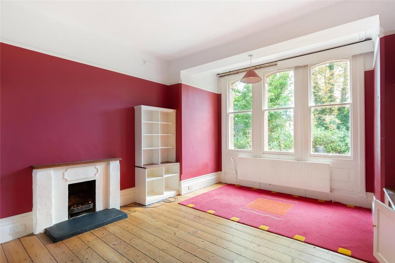 Highland Road, London, SE19