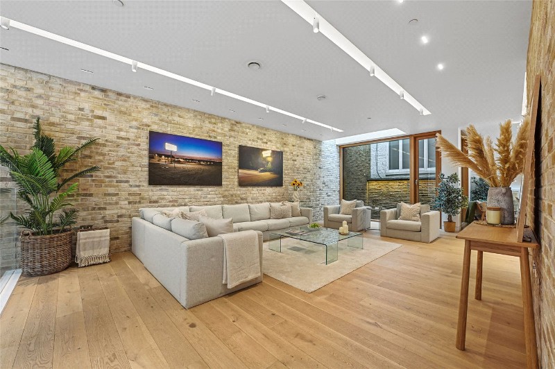 Bingham Place, London, W1U