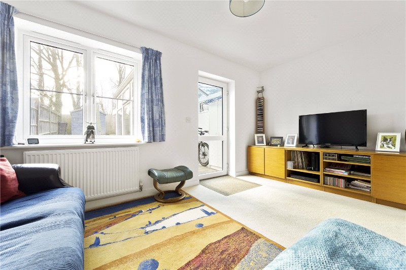 Silverwood Rise, Romsey, Hampshire, SO51