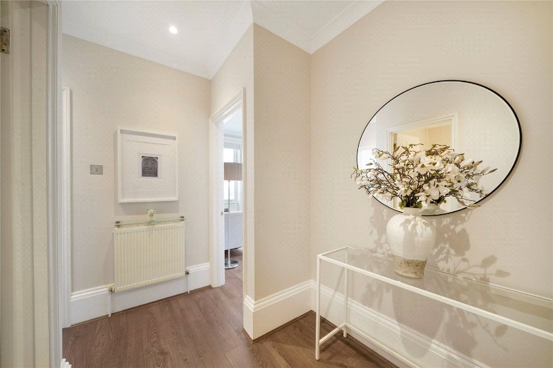 Queens Crescent, London, NW5
