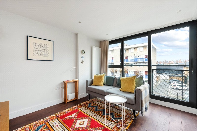 Aden Grove, London, N16