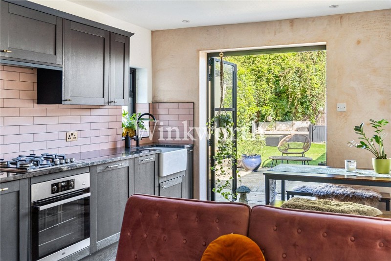 Whittington Road, London, N22