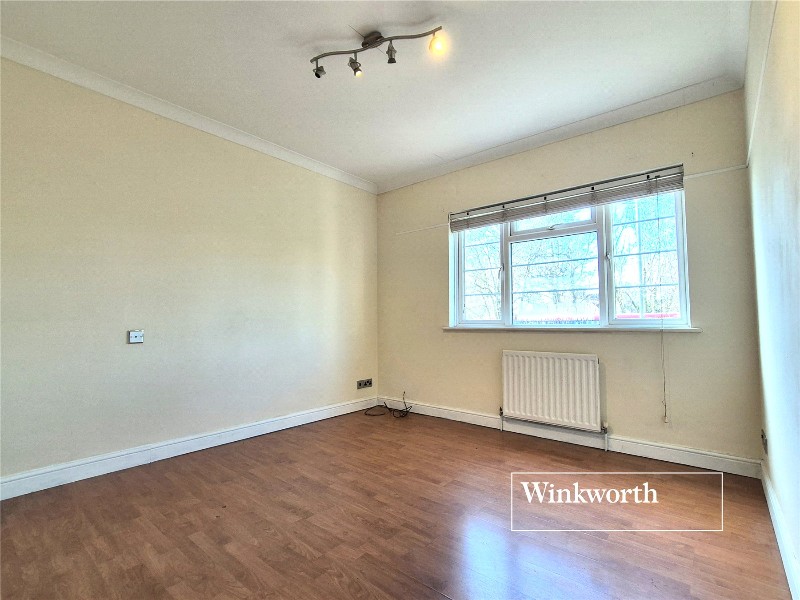 Great North Road, New Barnet, EN5