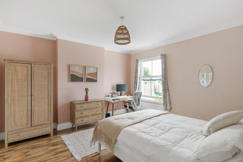 Whitworth Road, London, SE25