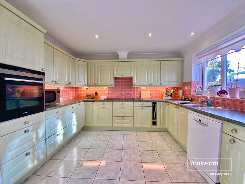 Medina Way, Friars Cliff, Christchurch, Dorset, BH23