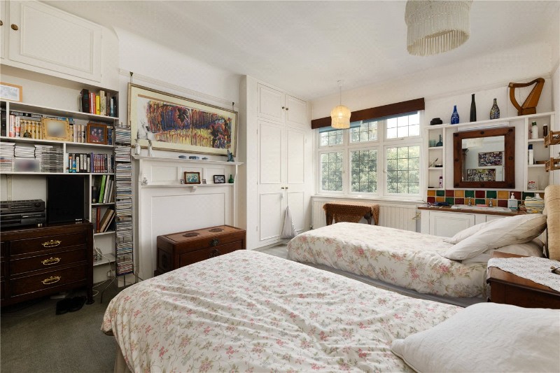 Luttrell Avenue, London, SW15