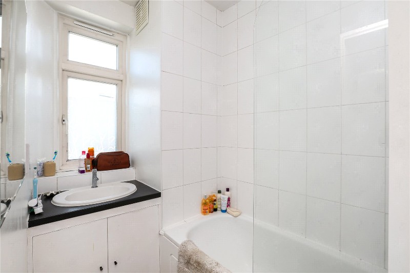 Blenheim Crescent, London, W11