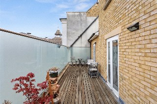 Charlmont Road, London, SW17