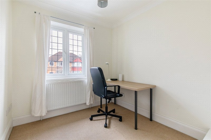 Linkside, Woodside Park, London, N12