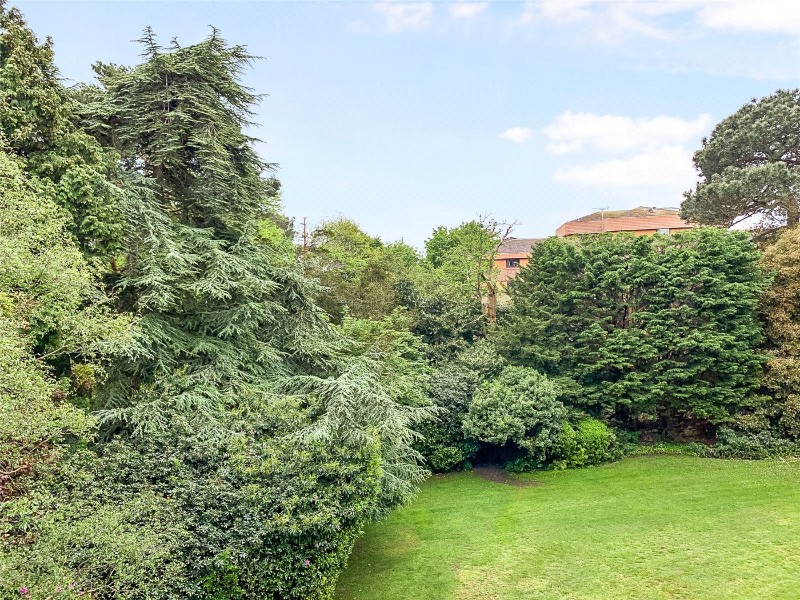 The Avenue, Branksome Park, Poole, BH13