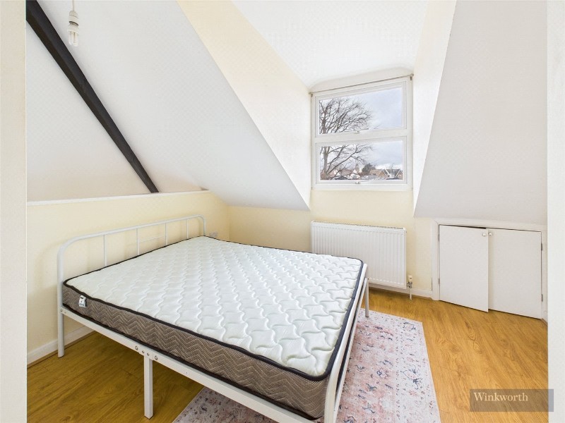 Bloomfield Road, Kingston upon Thames, KT1