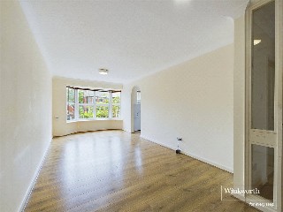 Dayworth Mews, Lundy Lane, Reading, Berkshire, RG30