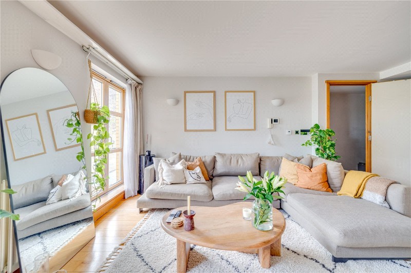 Farm Lane, London, SW6