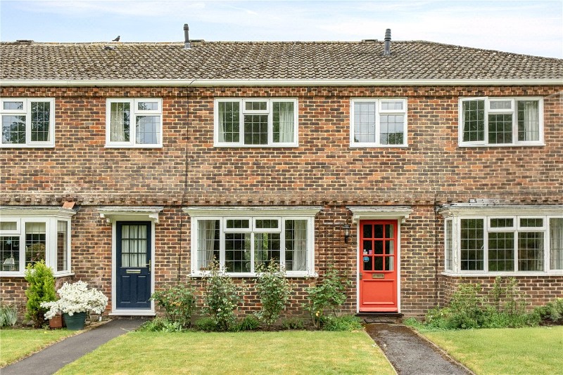 Riverside Gardens, Romsey, Hampshire, SO51