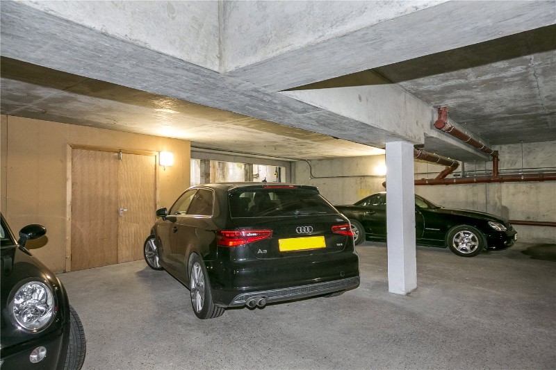 Vetro House, 90 Lower Mortlake Road, Richmond, TW9