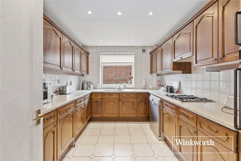 Hendon Lane, Finchley, London, N3