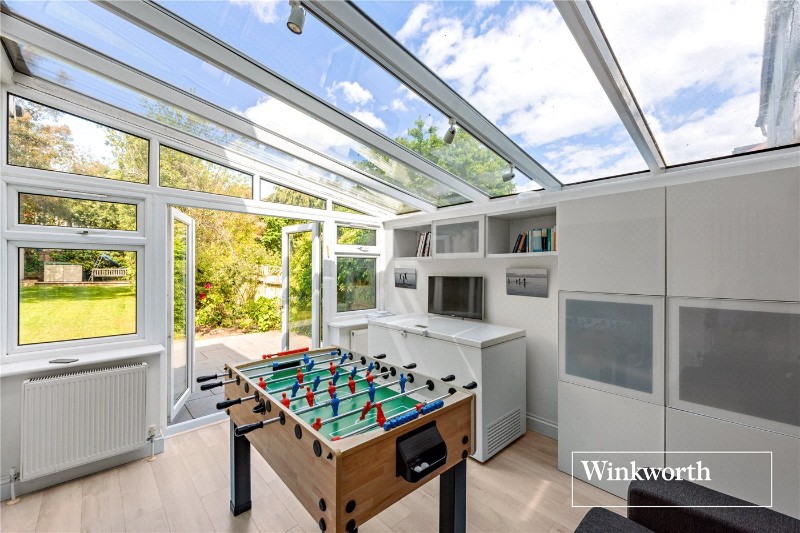 Fitzalan Road, Finchley, London, N3