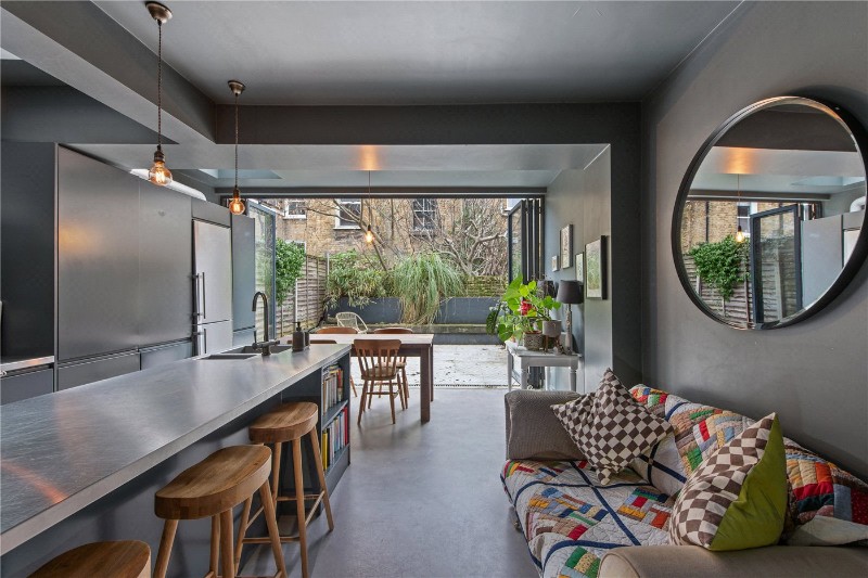 Belgrade Road, London, N16