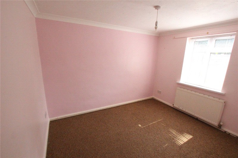 Woodville Close, Rochford, Essex, SS4