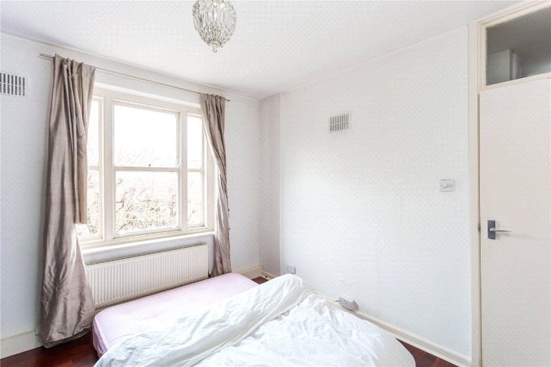 Peckett Square, Highbury Grange, N5