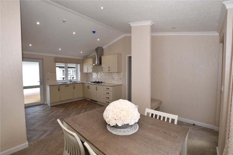 Pinewood Caravan Park, Wokingham, Berkshire, RG40