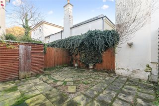 Henry Tate Mews, London, SW16