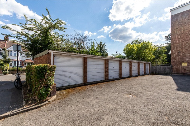 Balmain Close, London, W5
