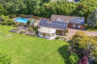 Newbury Road, Kingsclere, Newbury, Hampshire, RG20