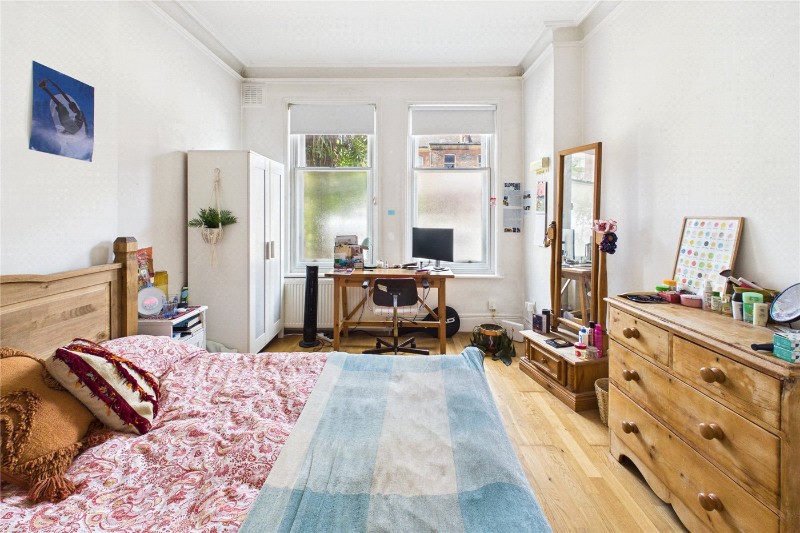 Hailsham Avenue, London, SW2