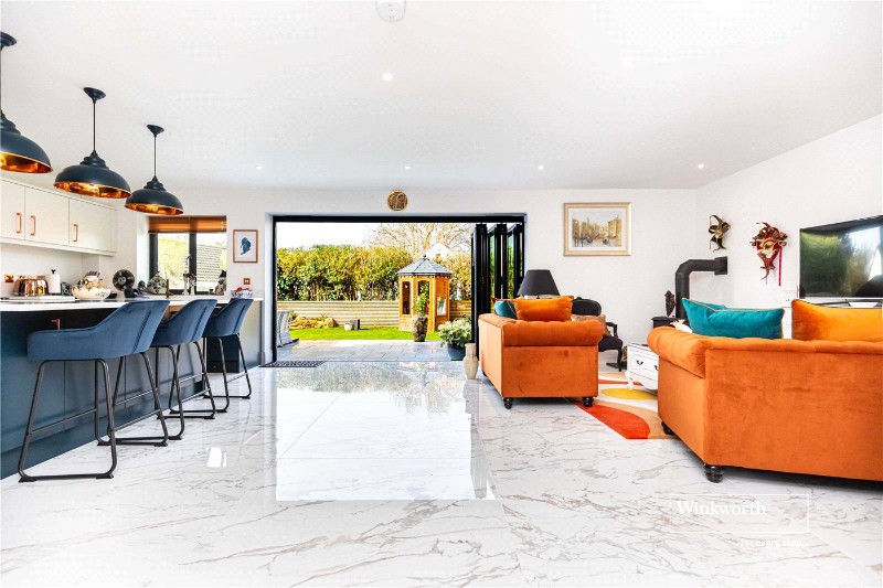 East Cliff Way, Friars Cliff, Christchurch, BH23