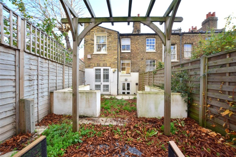 Lizban Street, London, SE3