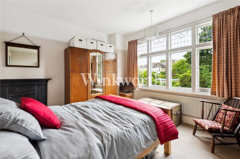 Derwent Road, London, N13