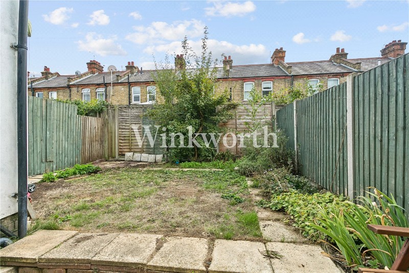 Russell Avenue, London, United Kingdom, N22