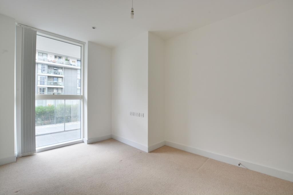 3 bedroom property for sale in Granite Apartments, River Gardens Walk