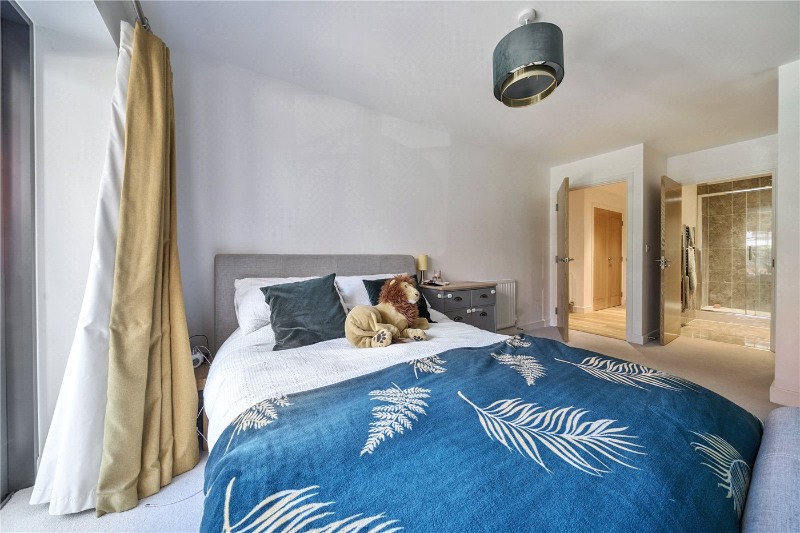 Kingman Way, Newbury, Berkshire, RG14