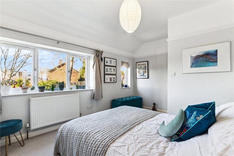 Hermitage Road, London, SE19