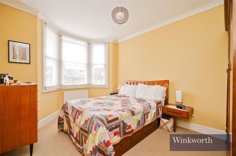 Kirkstall Avenue, London, N17