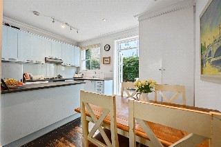 Thorpebank Road, London, W12