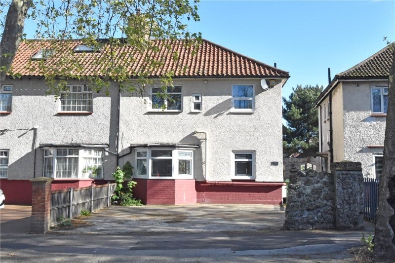 Macarthur Terrace, Charlton Park Road, Charlton, London, SE7