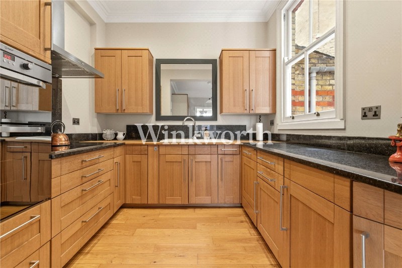 Fox Lane, London, N13