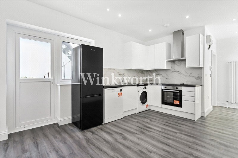 Aldermans Hill, London, N13