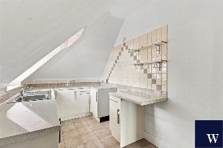 Hendon Lane, Finchley, London, N3