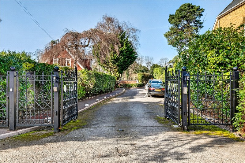 Ellesmere Road, Weybridge, Surrey, KT13