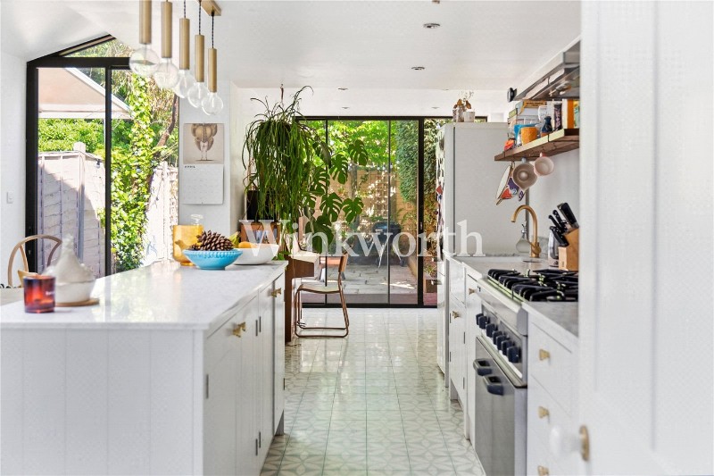Summerhill Road, London, N15