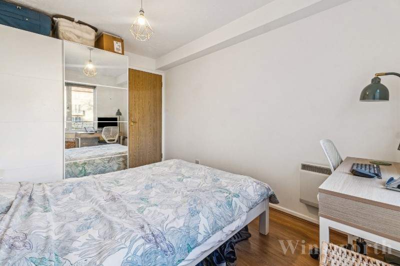 Sterling Gardens, London, SE14