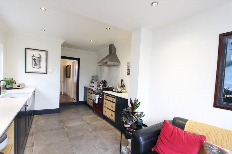 Hadleigh Road, Leigh-On-Sea, United Kingdom, SS9